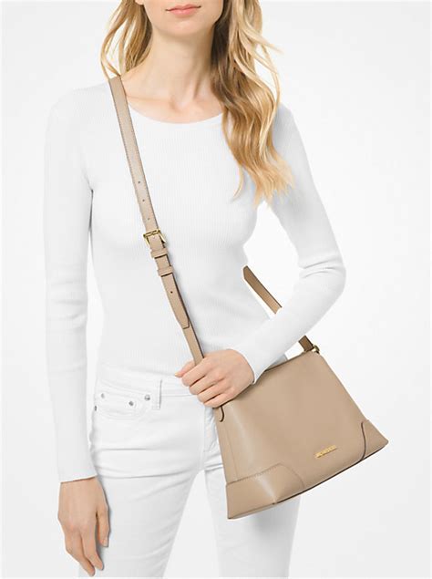 michael kors crosby messenger|Michael Kors Crosby Medium Pebbled Leather Messenger Bag.